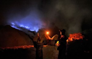  BlueFlame Tour From Banyuwangi Volcano Tour