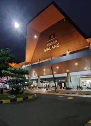 Bromo Ijen Tour From Malang Train Station